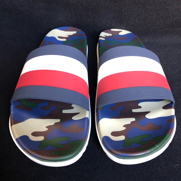 NEW TOMMY HILFIGER Men's SLIP ON SLIDES SANDALS - Picture 3 of 7